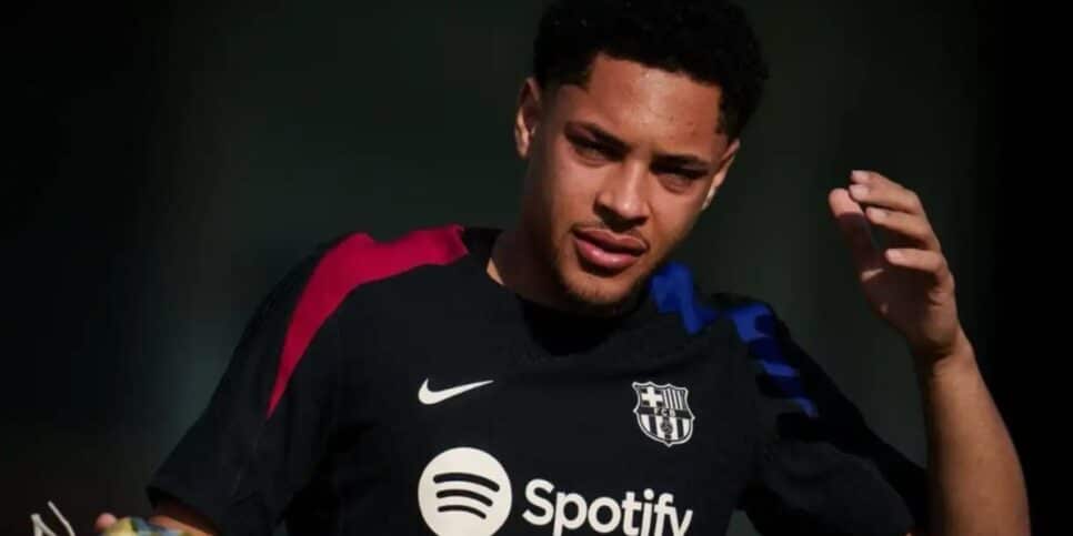 Volta de Vitor Roque ao Brasil tem 3 bombas - (Foto: Reprodução / Internet)