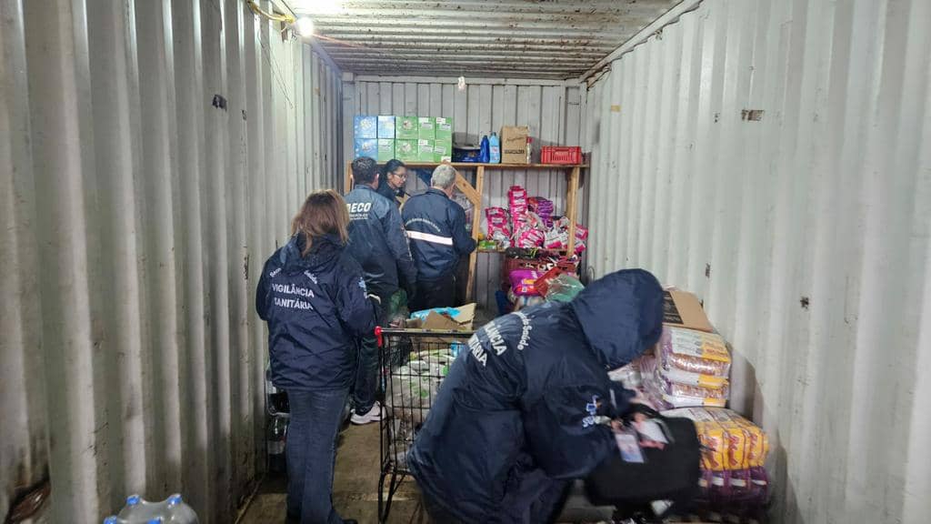 Visa interdita supermercado em Guaíba 3 http://www.otvfoco.com.br/wp-content/uploads/2015/05/Daniela-Mercury.jpg