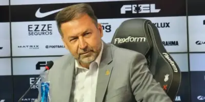 Atacante de R$93M pra esquecer Pedro Raul: Augusto Melo libera PIX pra salvar o Corinthians do rebaixamento