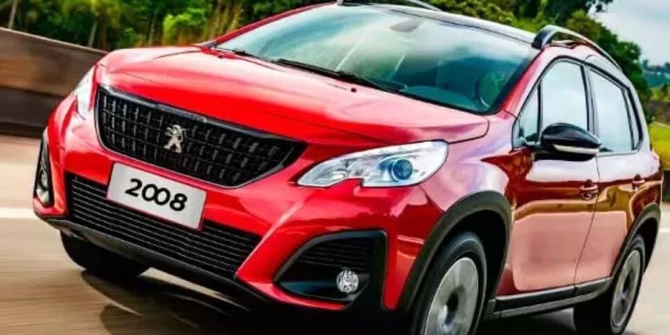 Peugeot 2008 Allure 1.6 AT 2022 (Foto: Divulgação)
