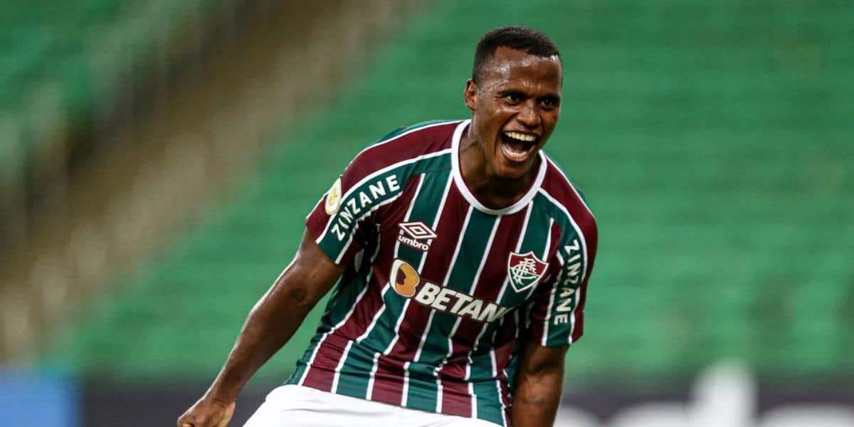 O meia-atacante é um dos queridinhos de Mano Menezes no Fluminense (Reprodução: Lucas Merçon)