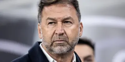 R$2 bilhões na mesa e nova SAF: Venda do Corinthians a novo gigante tem virada cravada por Augusto Melo