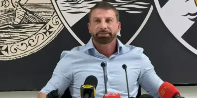 Praxedes e + 4 dando adeus: Pedrinho decide fazer a limpa no Vasco e debandada de 5 craques é confirmada