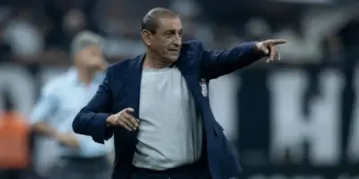 Ramón Díaz em prantos: Breno Bidon se une a craque de R$ 150M e saída no Corinthians é confirmada
