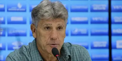 Renato Gaúcho sem chão: Debandada de 9 craques é confirmada no Grêmio