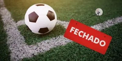 Portas fechadas: Clube de futebol do Brasil não aguenta à crise e encerra as atividades