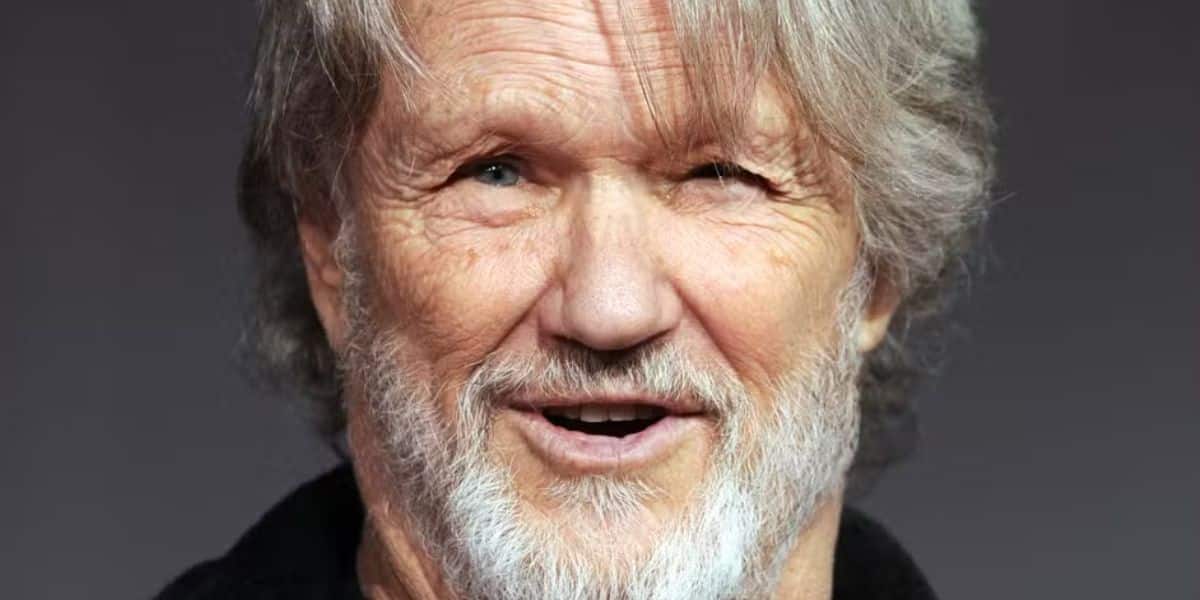 Cantor e ator Kris Kristofferson (Foto: Chris Delmas / AFP)