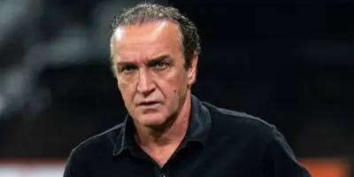 Quentinha com veredito sobre retorno TRIUNFAL de Cuca em tricampeão da Libertadores após 3 meses chega voando
