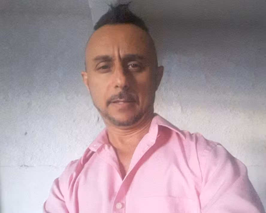http://tvfoco.uai.com.br/wp-content/uploads/2015/05/Daniela-Mercury.jpg