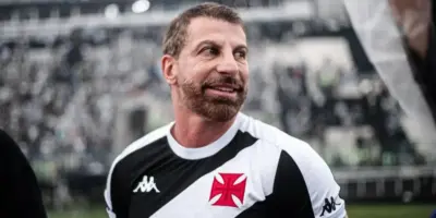 Craque de R$24M do Vasco dá adeus a Pedrinho pra jogar em gigante da Série A