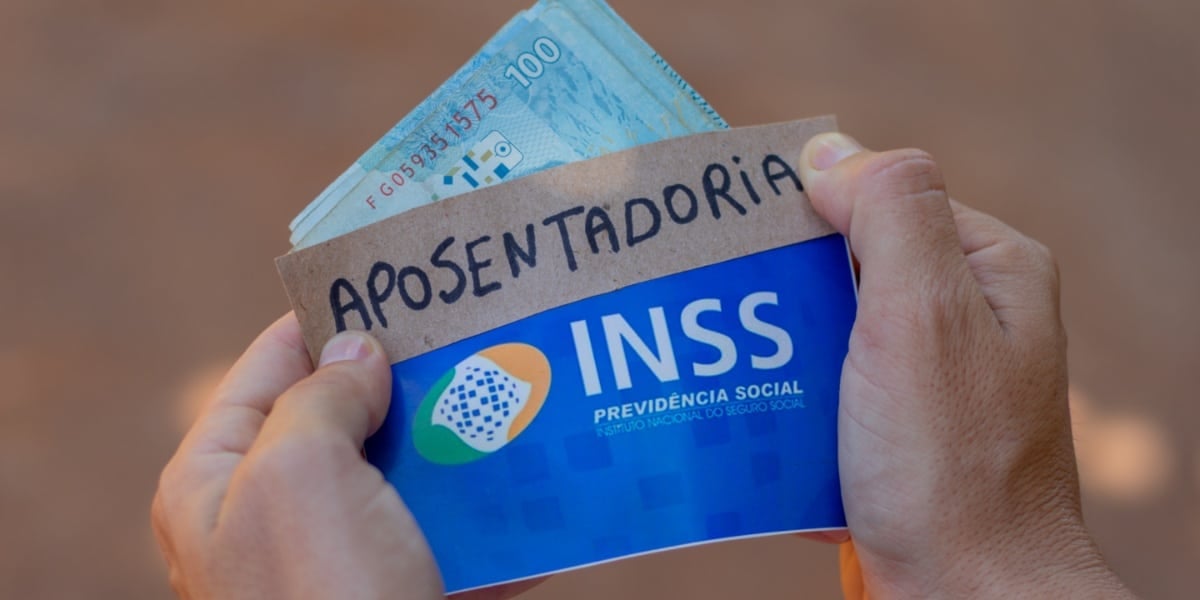 Nova lei armada muda idade mínima pra solicitar aposentadoria do INSS (Foto: Jeane de Oliveira / auxiliosocial).