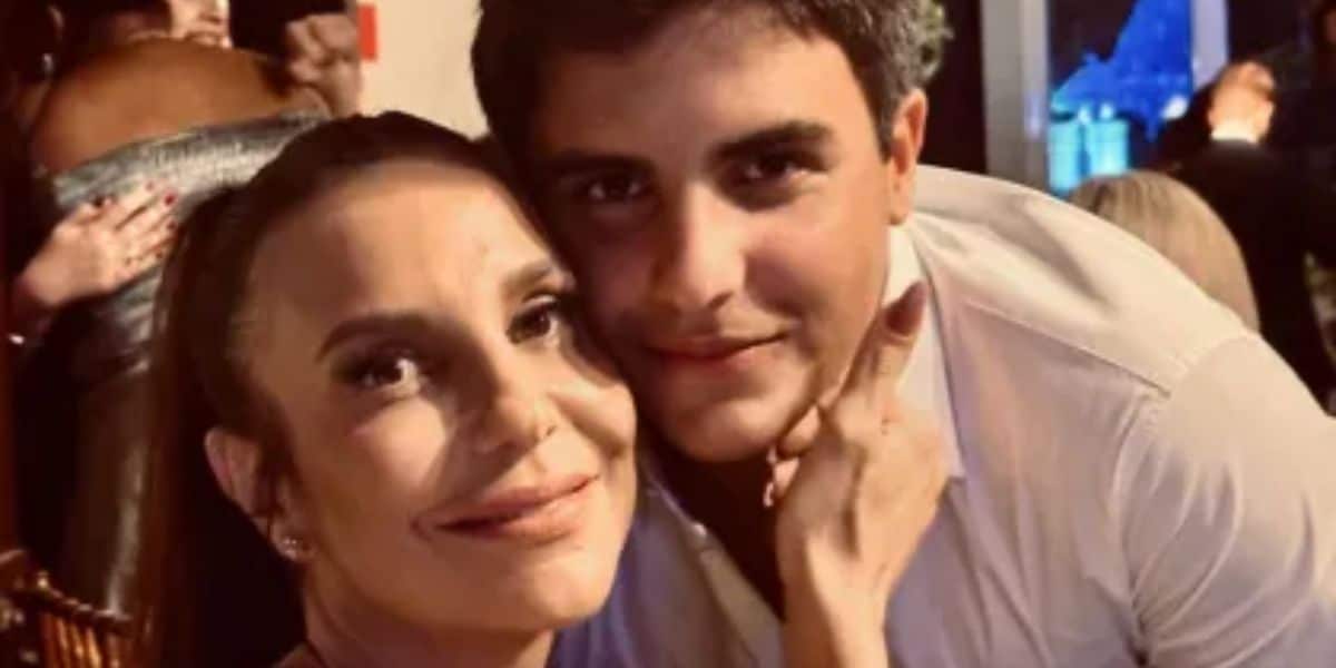 http://tvfoco.uai.com.br/wp-content/uploads/2015/05/Daniela-Mercury.jpg