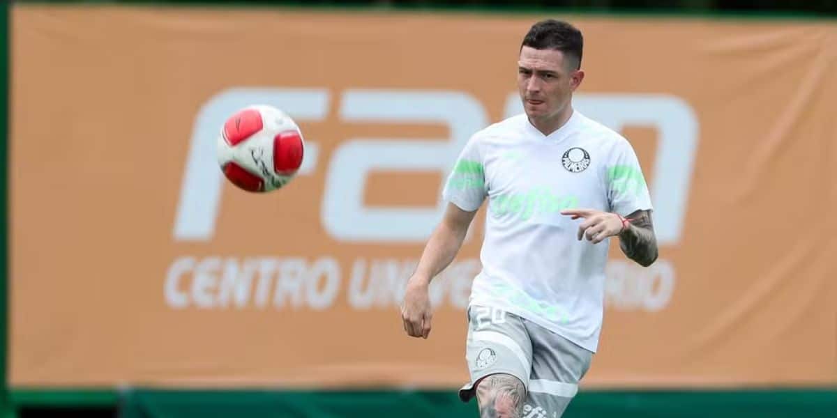 Aníbal Moreno não será negociado pelo Palmeiras (Reprodução: Fabio Menotti)