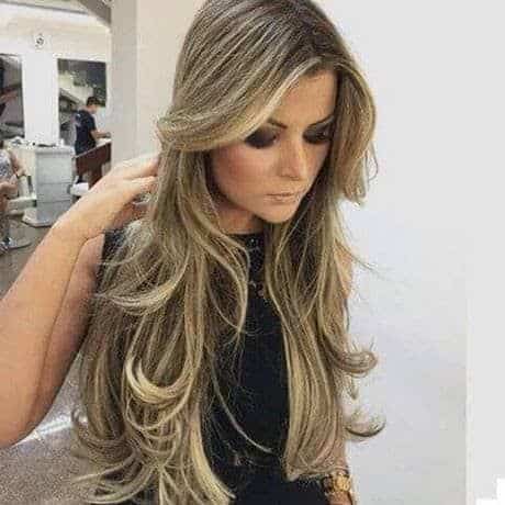 Corte degradê em cabelo longo- (Foto: Internet)