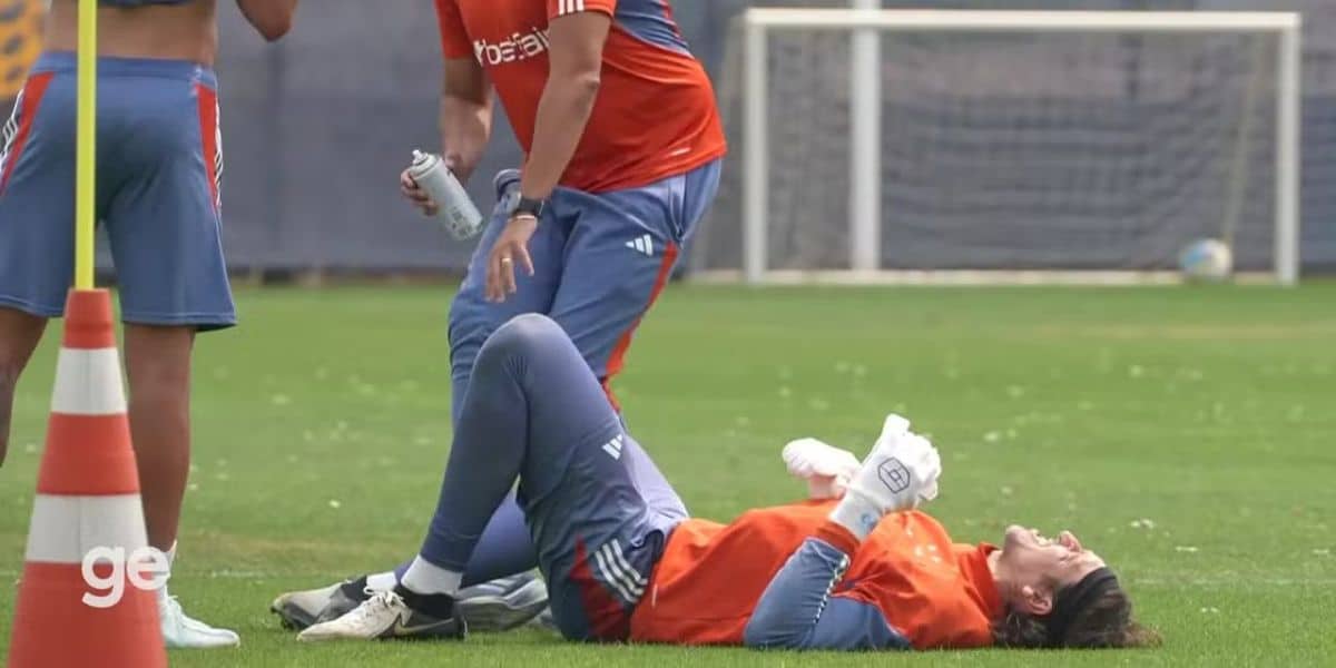 Cássio sentiu a coxa durante o treino (Reprodução: Ge)