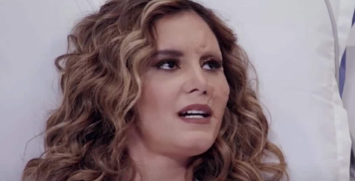 http://tvfoco.uai.com.br/wp-content/uploads/2015/05/Daniela-Mercury.jpg