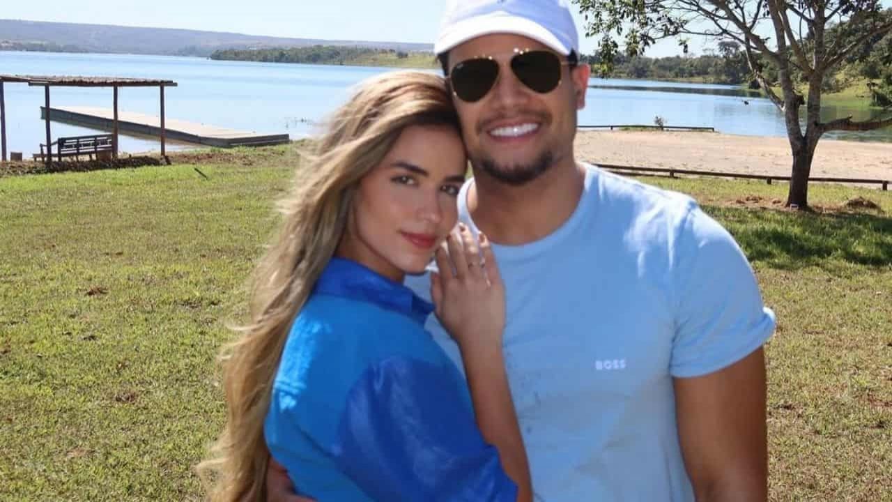 http://tvfoco.uai.com.br/wp-content/uploads/2015/05/Daniela-Mercury.jpg