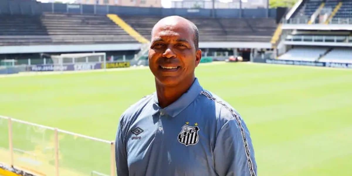 Orlando Ribeiro estava no comando do Santos (Reprodução: Pedro Ernesto Guerra Azevedo)