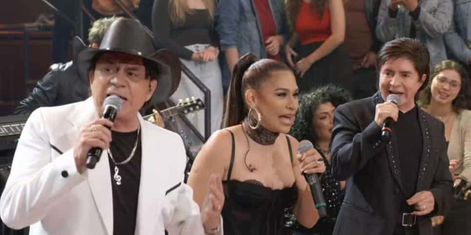 http://tvfoco.uai.com.br/wp-content/uploads/2015/05/Daniela-Mercury.jpg
