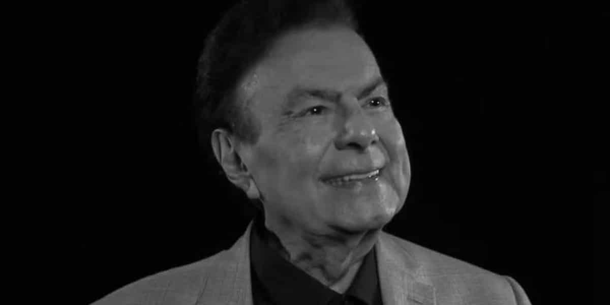 http://tvfoco.uai.com.br/wp-content/uploads/2015/05/Daniela-Mercury.jpg