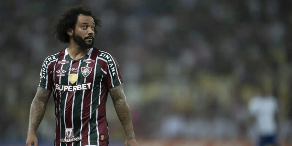 Marcelo está fora do Fluminense e já na mira de outro clube (Foto: Jorge Rodrigues/AGIF)