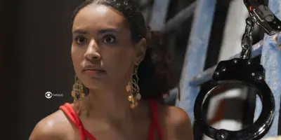 Apunhalada pelas costas, prisão confirmada e surto: Viola sofre 3 reviravoltas em Mania de Você