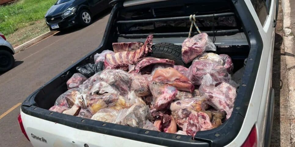 Mais de 700 kg de carne foram apreendidas pela Vigilância Sanitária (Foto Reprodução/Internet)