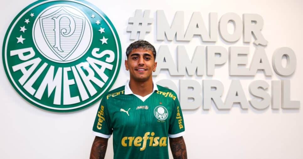 Facundo Torres fecha com o Palmeiras (Foto: Reprodução/ X/ @facutorresss)