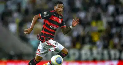 Plata do Flamengo (Foto: Marcelo Cortes/Flamengo)