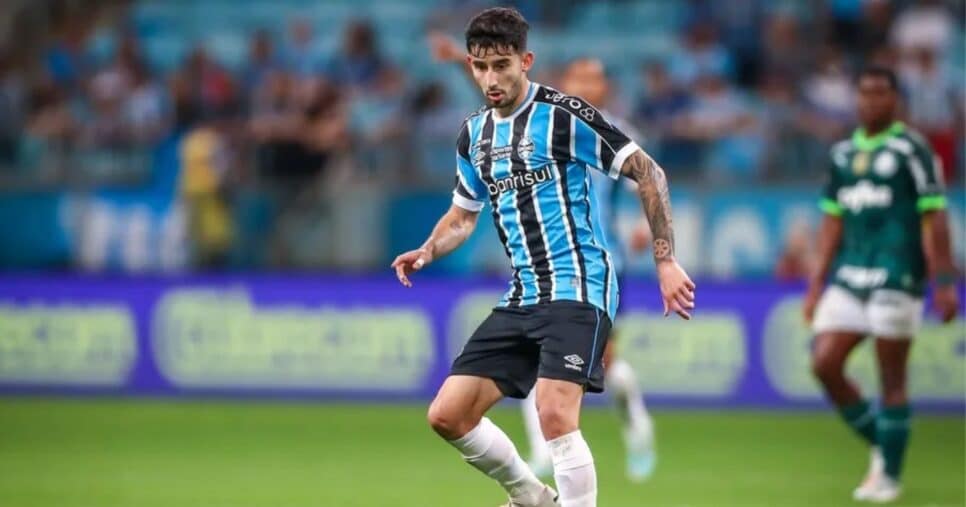 Villasanti permanece no Grêmio (Reprodução: Lucas Uebel)