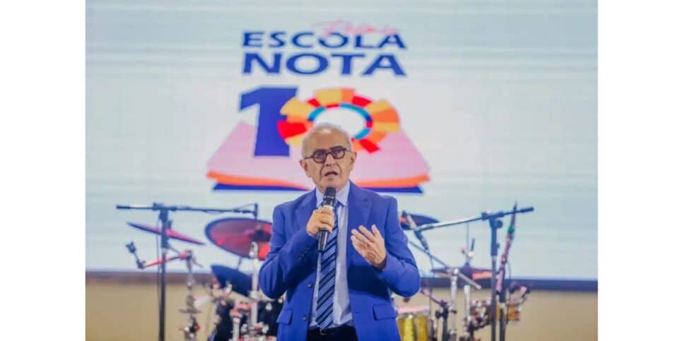 João Pessoa confirma 14° salário aos profissionais da educação (Foto: joaopessoa.pb)