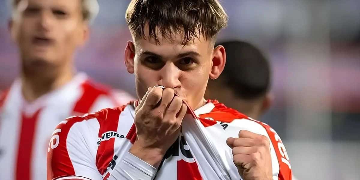 O atacante despertou interesse do Vasco e do Galo (Reprodução: River Plate/Divulgação)