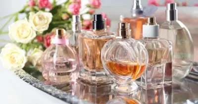 Mulheres elegantes escondem: 4 perfumes do Boticário e Natura iguais importados para cheirar como milionária