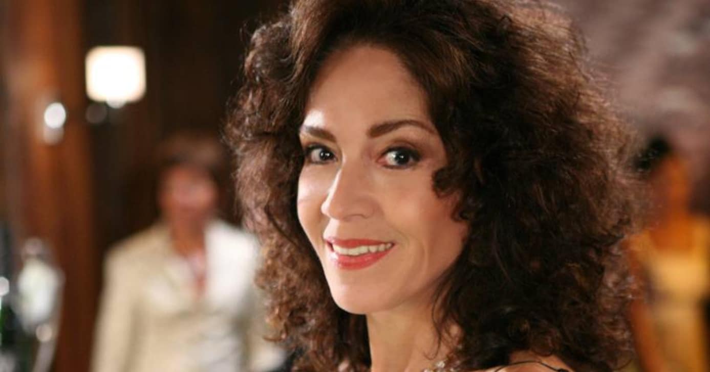 http://tvfoco.uai.com.br/wp-content/uploads/2015/05/Daniela-Mercury.jpg