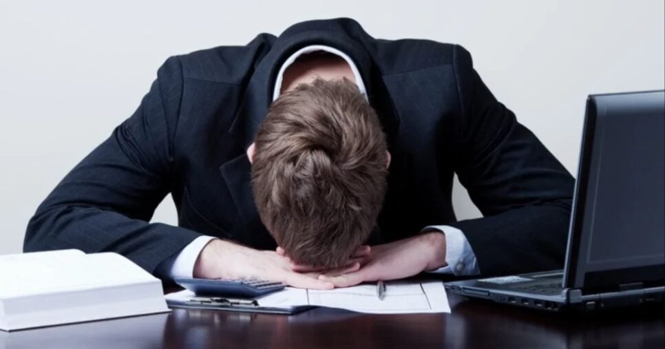 Trabalhadores têm salário reduzido, fim do 13° e férias remuneradas cortas (Foto: Reprodução/ Internet)