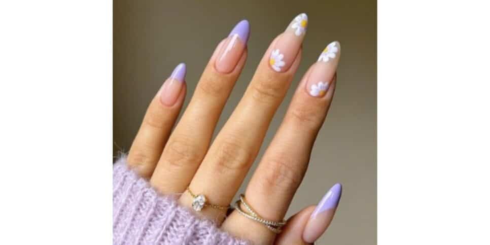 Esmalte com desenho (Foto: Reprodução / Pinterest) 