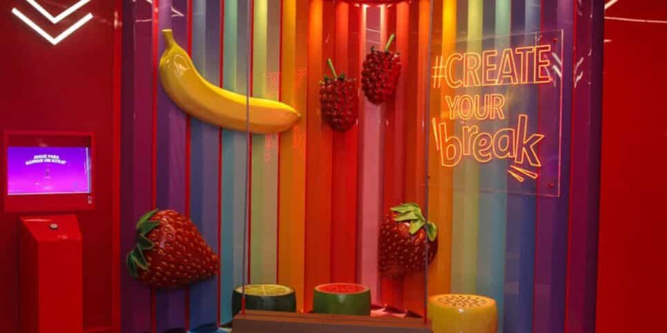 A loja Chocolatory atraia o público mais jovem por conter elementos coloridos e divertidos (Foto Reprodução/Publicitários Criativos)