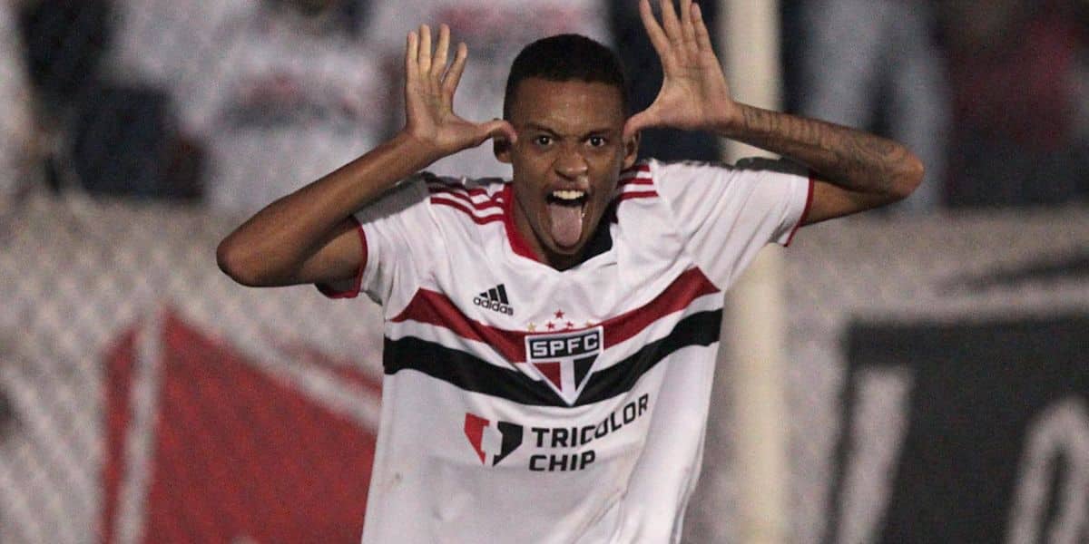 Caio Matheus brilhou na base do São Paulo (Reprodução: Rubens Chiri)