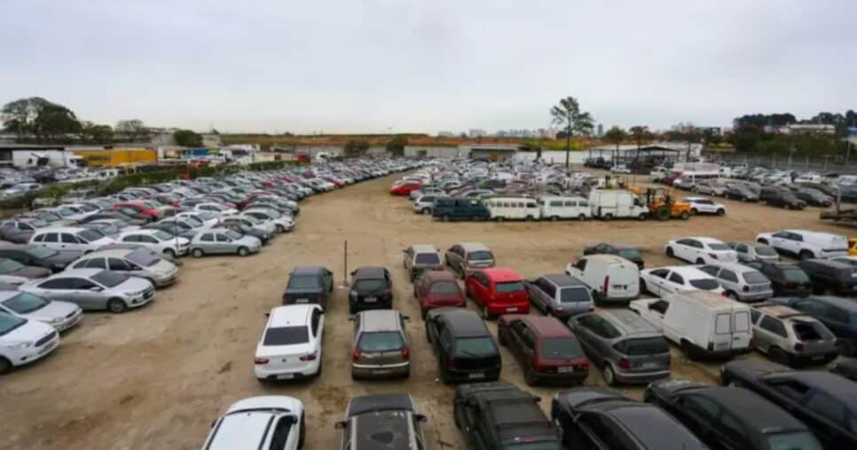 Detran-SP realiza primeiro leilão de carros - Foto: Internet