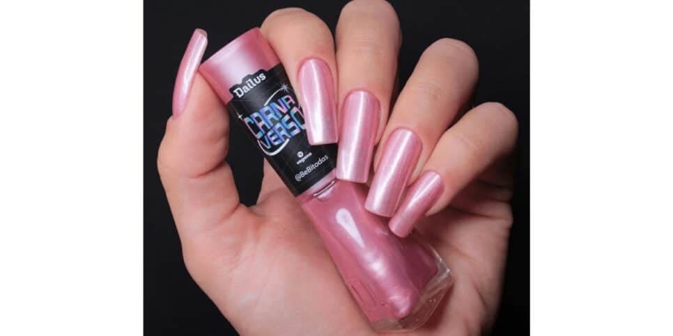 Esmalte Rosa Cintilante (Foto: Internet) 