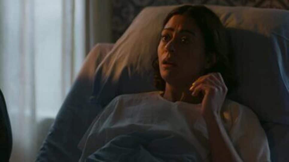Garota do Momento: Clarice mantida sedada pelos Alencar (Foto: Reprodução/ TV Globo)