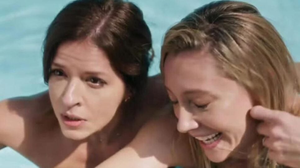 Melhores amigas e apoiadoras terão reviravolta em passagem de 1 ano da novela (Foto: Reprodução/ Globo)