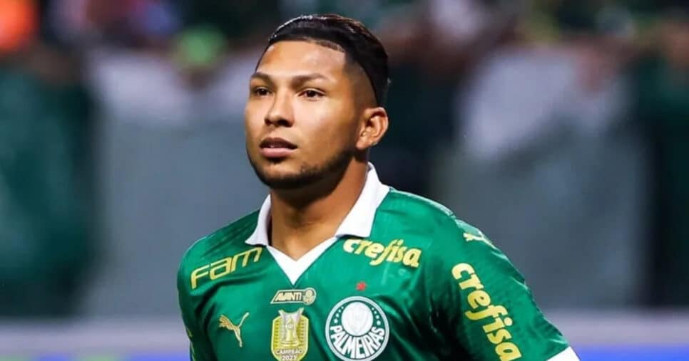 +R$12M: Rony tem veredito de ADEUS no Palmeiras por rival (Foto: Reprodução/Montagem TV Foco)