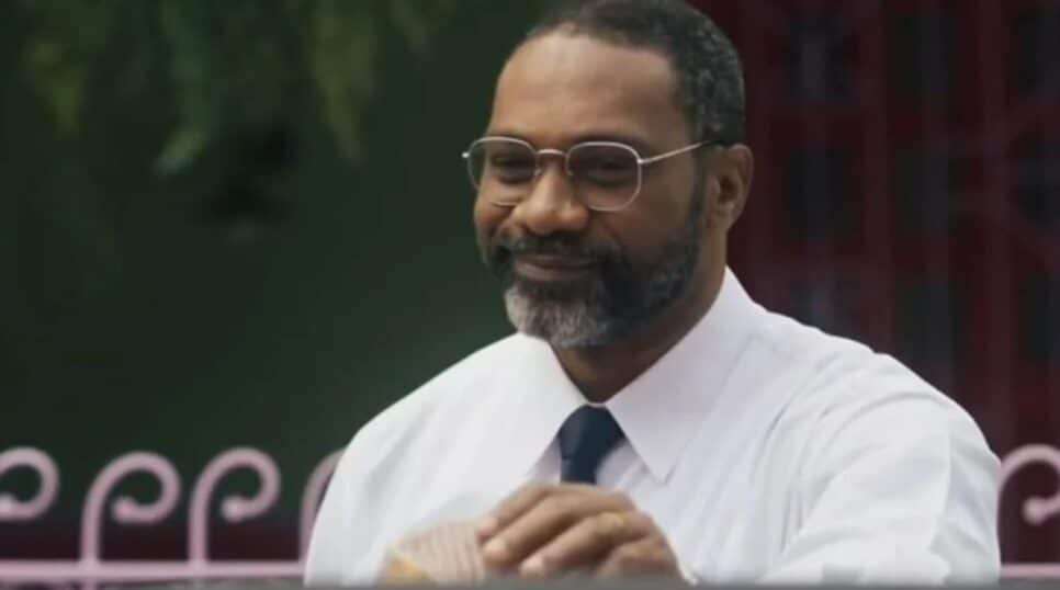 Doralice teve visão com Lindomar e expõe tudo para Madalena (Foto: Reprodução/ TV Globo)