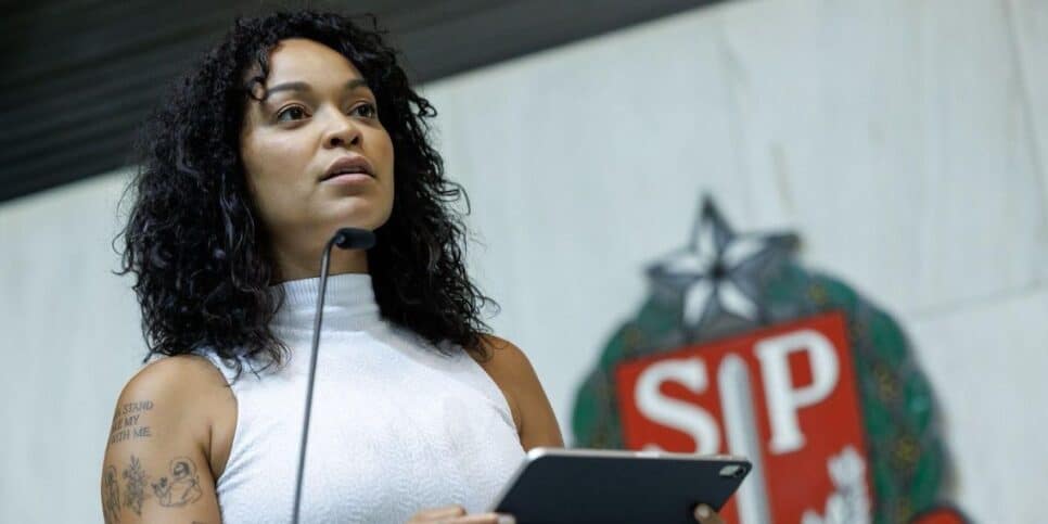 Deputada Thainara Faria na Alesp (Foto: Reprodução / Prefeitura de São Paulo)