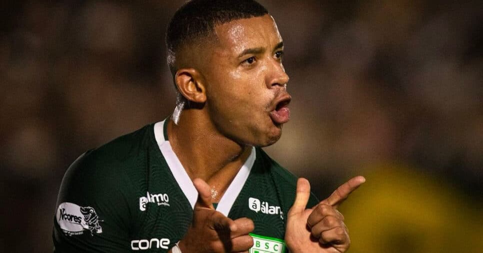 Fluminense quer Zé Vitor, atacante do Boavista (Foto: Reprodução)