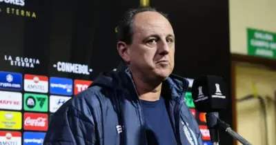 Reforço de 48M e camisa 9 pra salvar Ceni: Bahia conta com 2 reviravoltas para se classificar na Libertadores