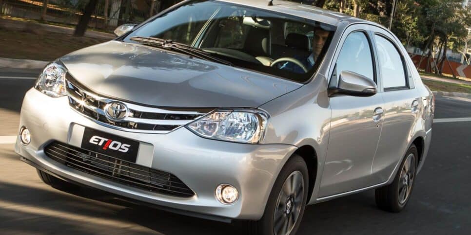Etios 2015 sai hoje por cerca de R$40 mil (Reprodução: Toyota)