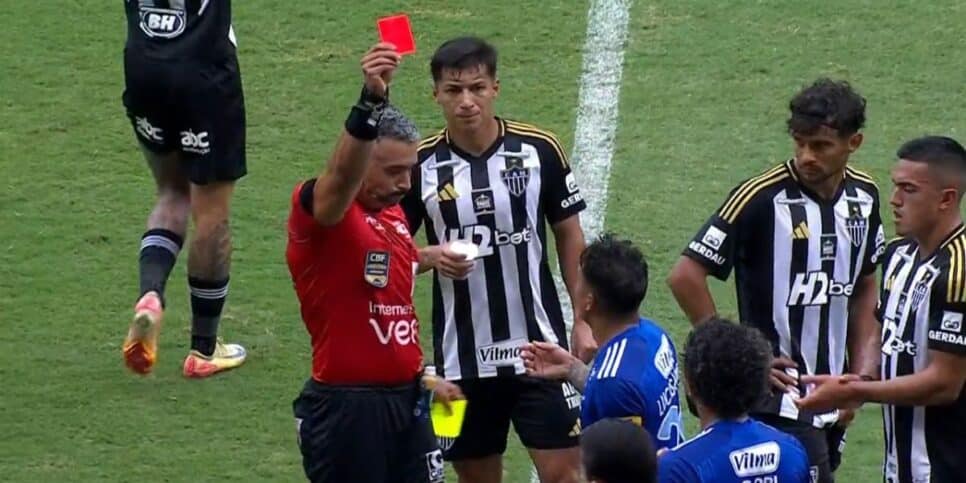Momento da expulsão de Gabigol no Cruzeiro (Reprodução: Premiere)
