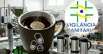 Vigilância Sanitária interditou fábrica alimentícia após irregularidades, incluindo drogas no café (Foto Reprodução/Montagem/Lennita/GMN/Vigilância/Tv Foco/Canva)